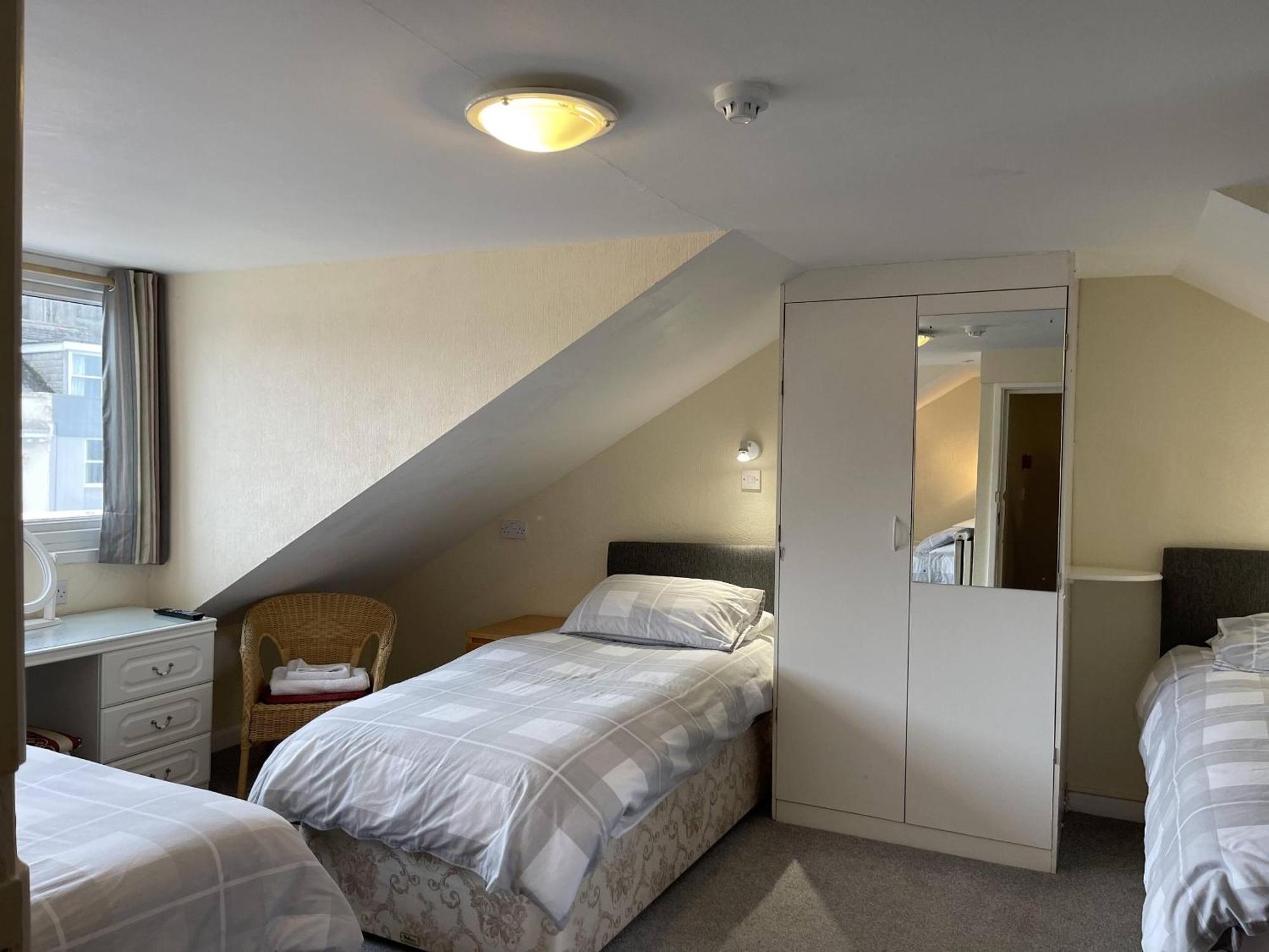 Lamplighter Guesthouse พลีมัธ ห้อง รูปภาพ